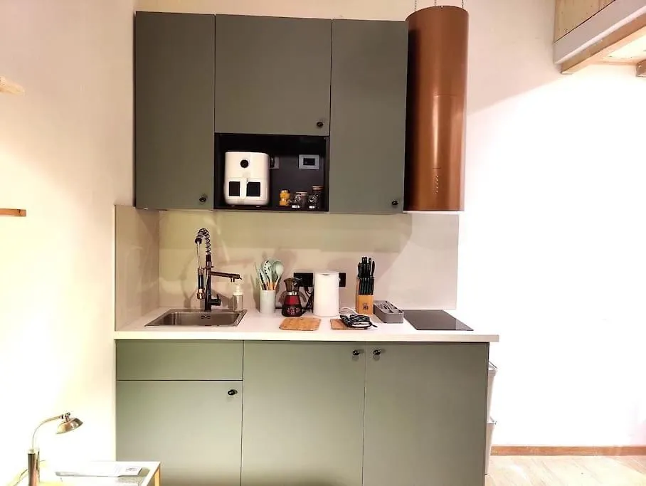 Апартаменты Casa Mamo: Design & Vintage Above Subway Милан